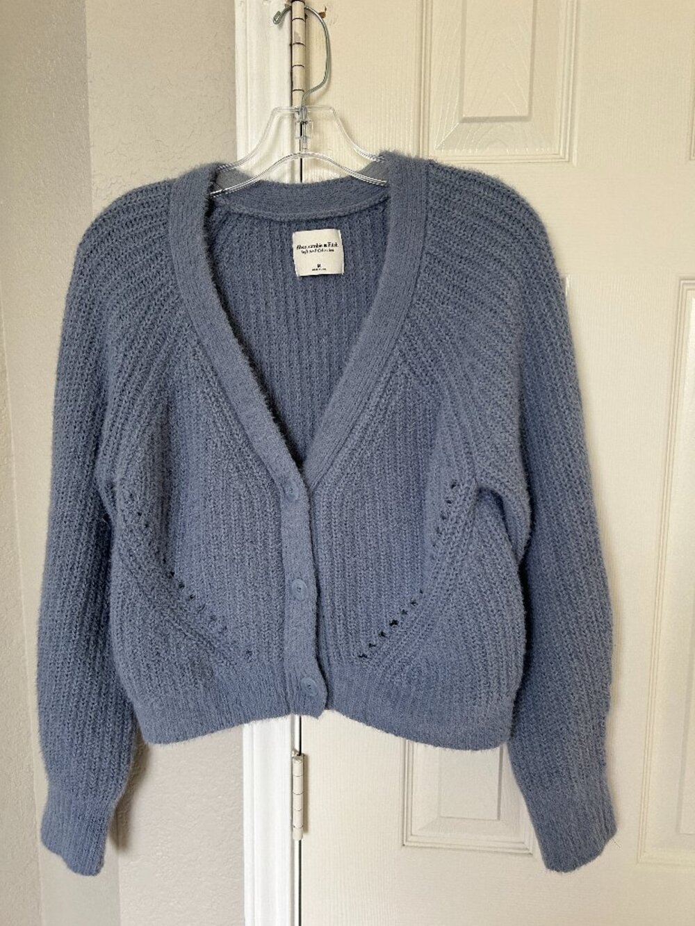 Abercrombie & Fitch Soft Collection V Neck Button Front Cardigan - Blue - Medium